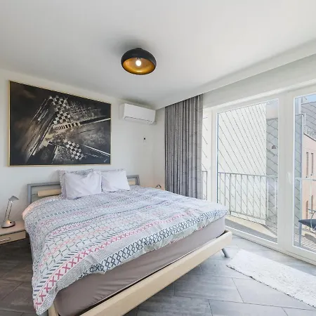 Marigot 2 Bedrooms On Floor 9 ミデルケルケ